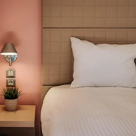 מלון Domotel Olympia