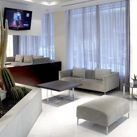 מלון Domotel Olympia