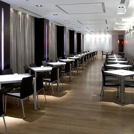 מלון Domotel Olympia