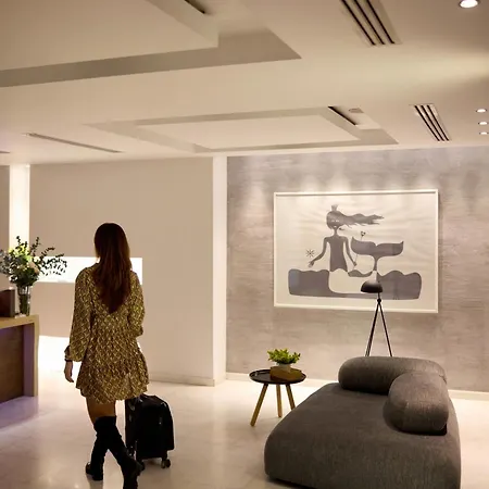 מלון Domotel Olympia 3*